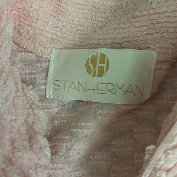 Small Size Stanhetman Women’s Comfort Zip Up Towel Fabric Robe - NWT - Picture 3 of 4